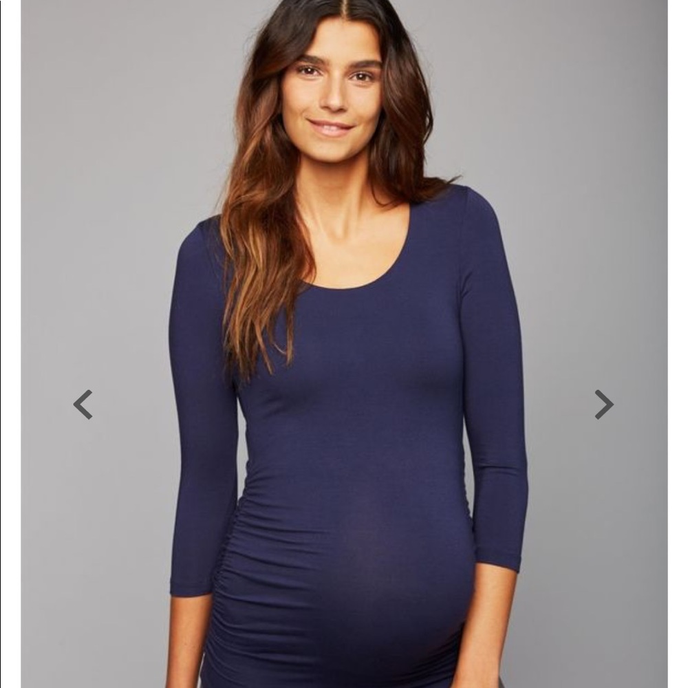 Pea in the Pod side ruched maternity tee